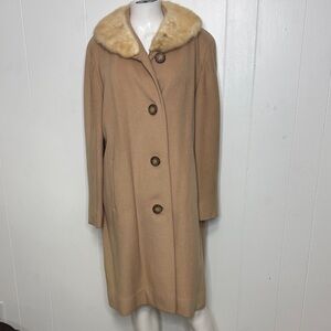 Vintage long wool coat jacket women’s approx L real fur collar parkmoor New York
